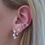 EA 5 Pearl Hoop – 925 Sterling Silver | HOOPS AND HUGGIES Collection