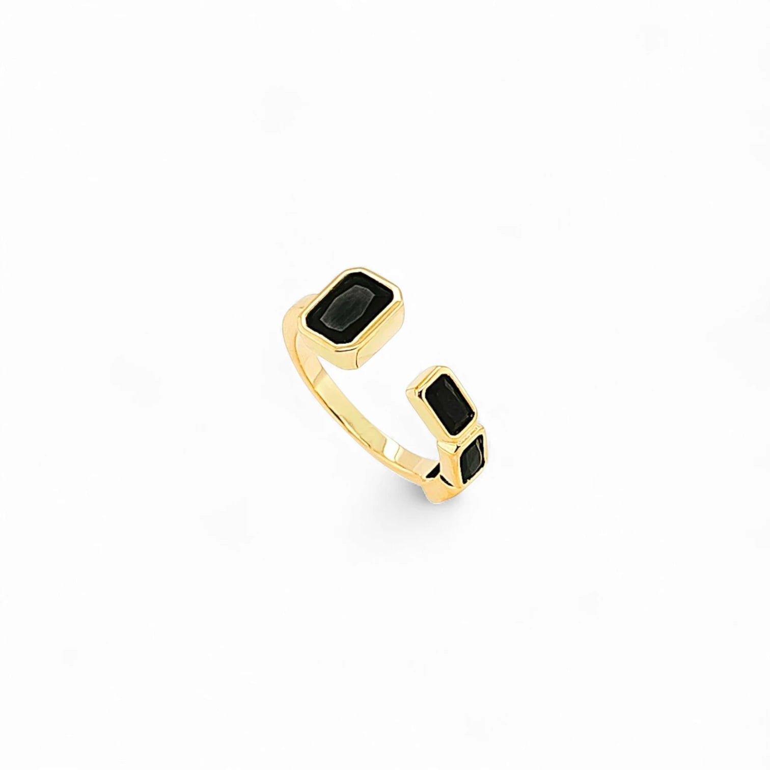 Ring Emeral Cut CZs – 18k Gold Plated | Open Front Collection