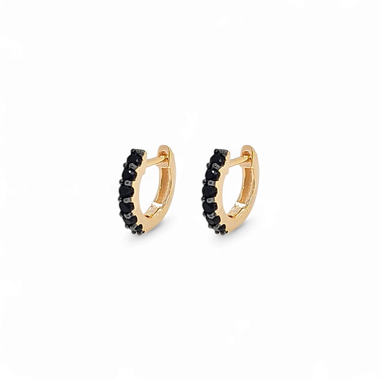 Classic Huggie – 925 Sterling Silver | HOOPS AND HUGGIES Collection