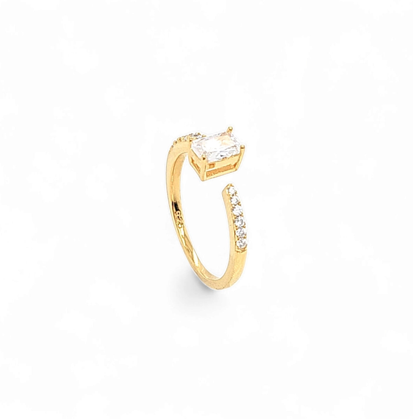 Nairobi Ring – 925 Sterling Silver | OPEN FRONT Collection